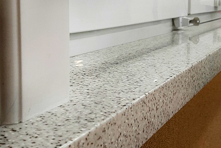 Подоконники из искусственного камня