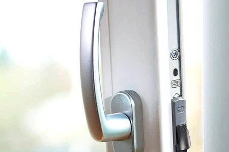 Фурнитура для окон ПВХ