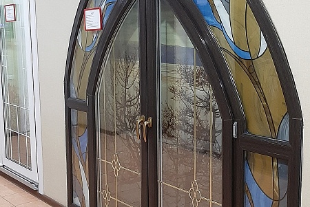 Входные двери из профиля ПВХ